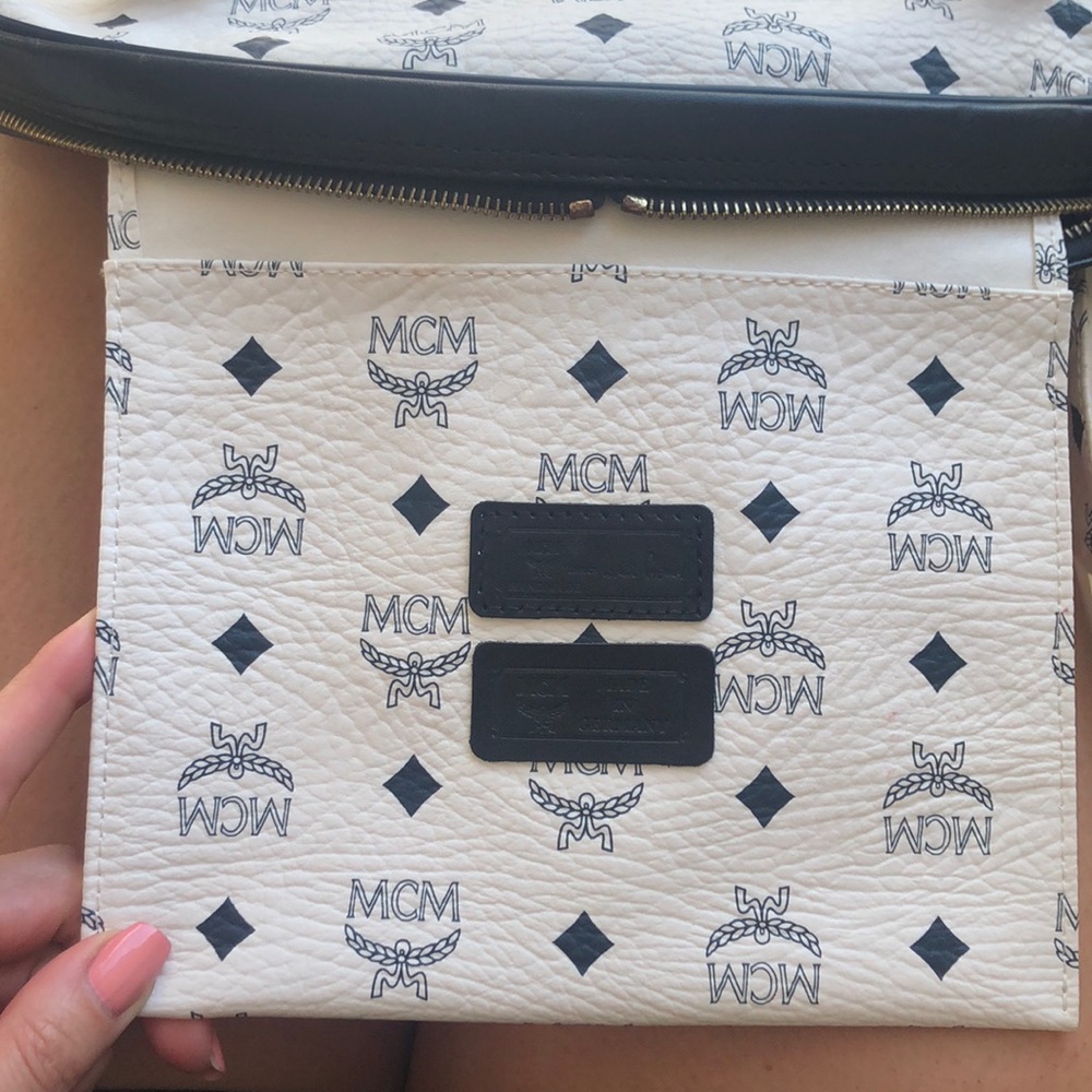 ❤️🔥MCM🔥❤️*LARGE* tote bag!!!!